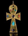 A GOLD ANKH CROSS, 14 CARAT