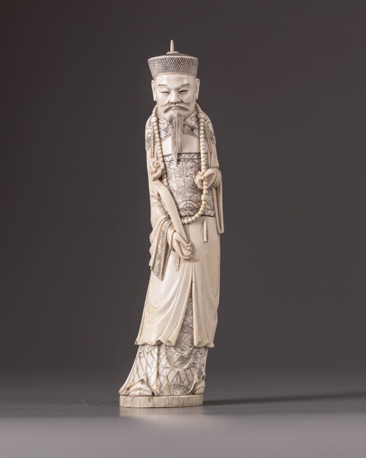 An ivory carving of a Shou-lao figure