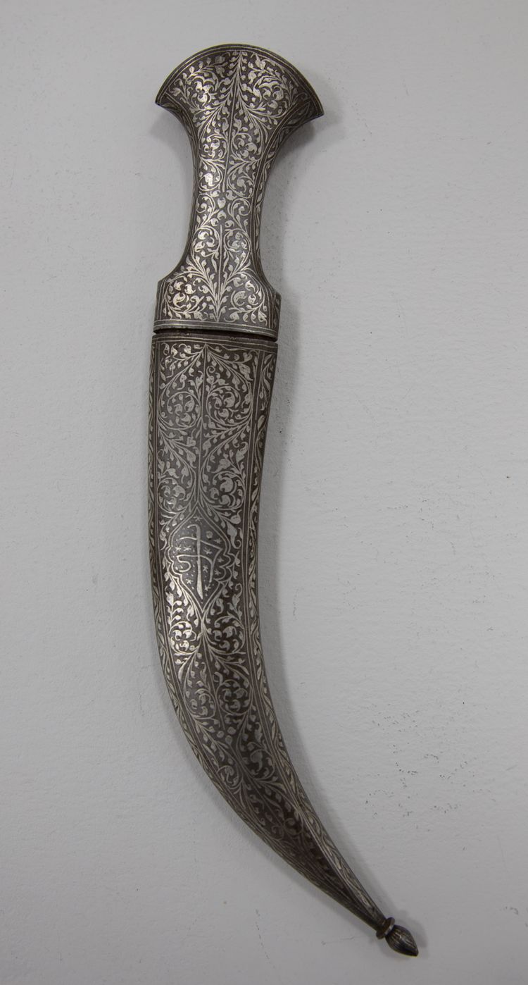 A QAJAR SILVER INLAID DAGGER, 19TH-20TH CENTURY