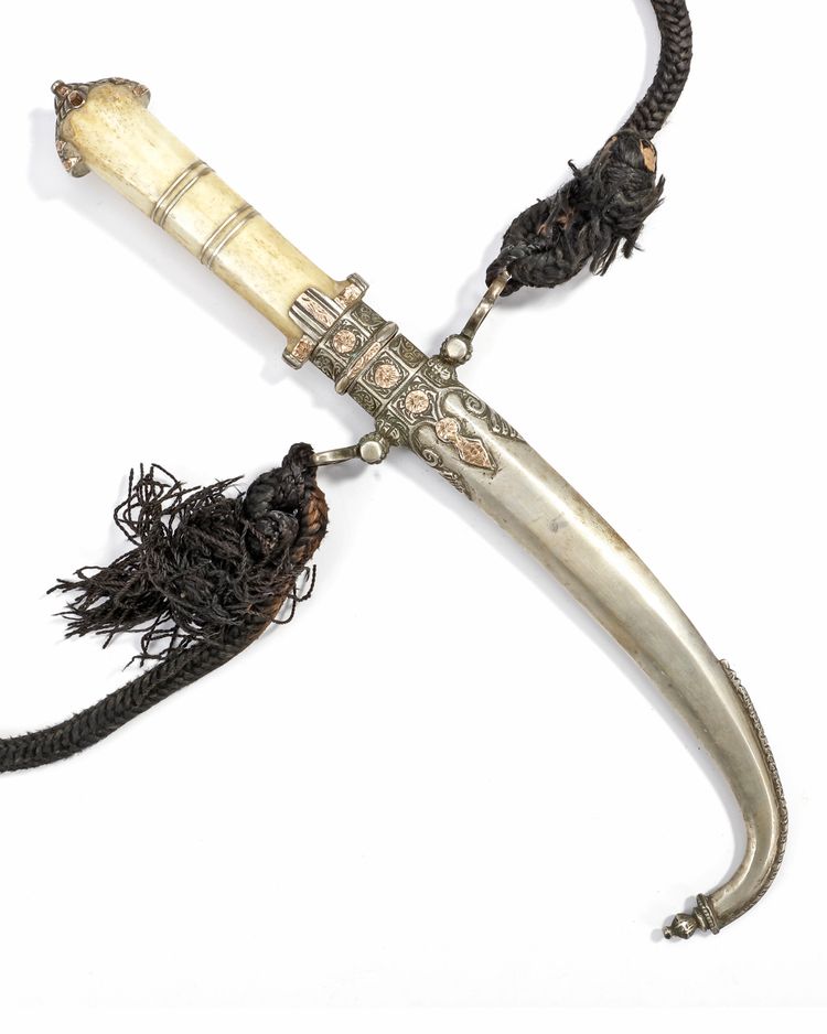 SILVER AND BONE DAGGER – MOROCCO, 19TH CENTURY
