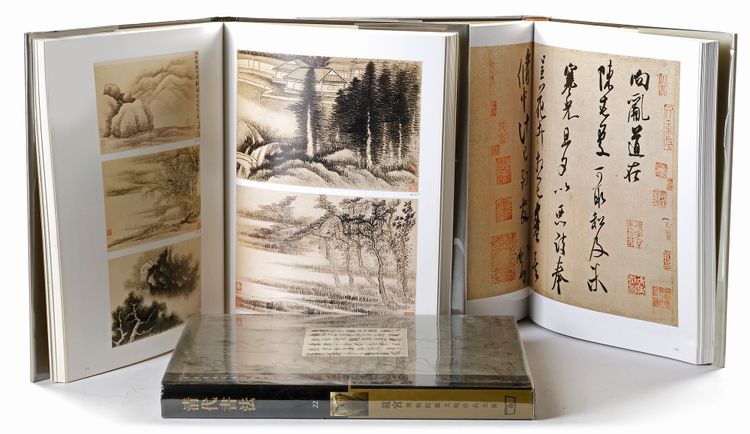 THE COMPLETE COLLECTION OF THE TREASURE OF THE PALACE MUSUEM: VOLUME 10, 19 & 22 (3 VOLUMES)