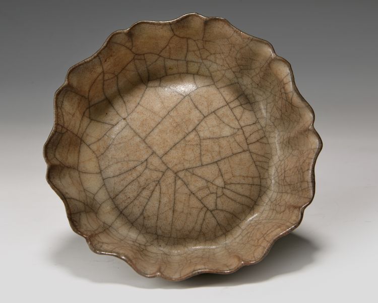 A CHINESE CRACKLE-GLAZED WASHER