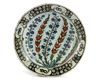 AN IZNIK POTTERY DISH, OTTOMAN TURKEY, 17TH CENTURY
