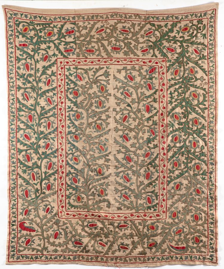 AN OTTOMAN LINEN EMBROIDERED WALL HANGING, 18TH-19TH CENTURY