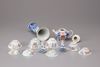 A lot of 8 Chinese porcelain items