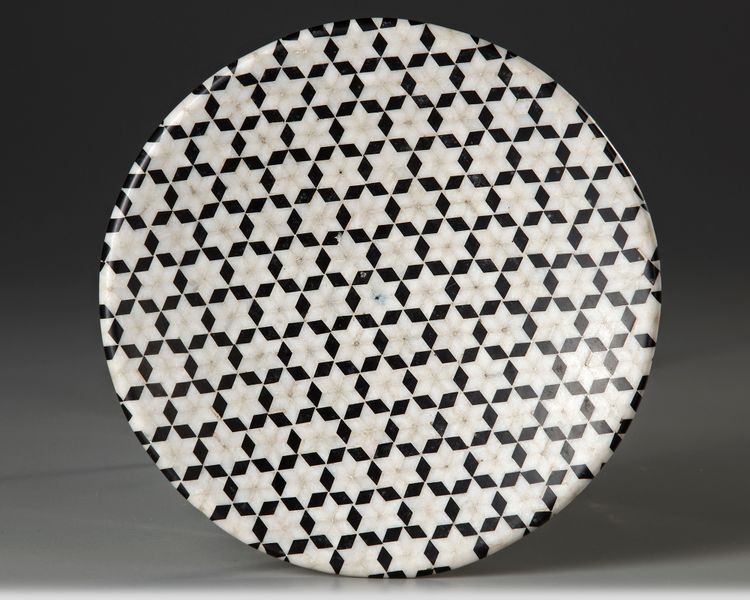 A SHALLOW MARBLE MOSAIC DISH, SYRIA, 20TH CENTURY