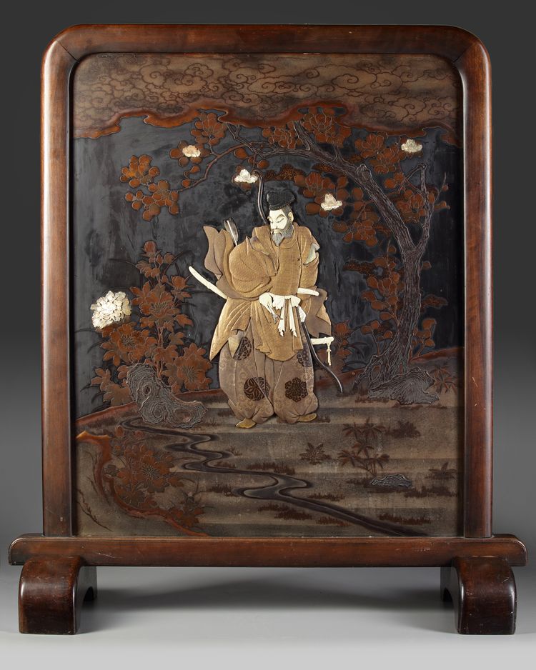 A LARGE JAPANESE WOODEN TUSITA SCREEN ON A STAND, MEIJI PERIOD (1868-1912)