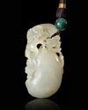 A CHINESE JADE CARVED PENDANT, 20TH CENTURY
