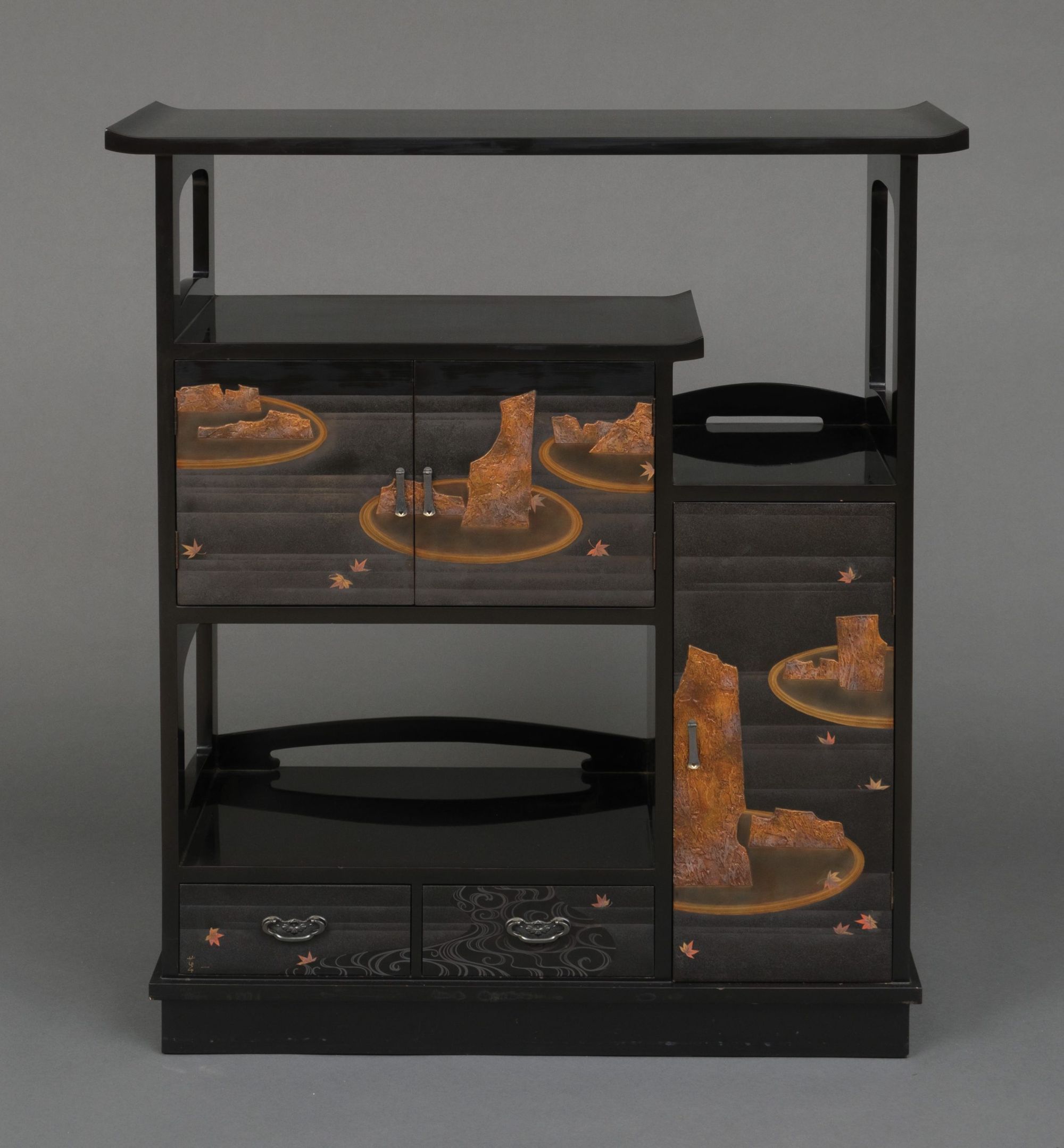 A JAPANESE LACQUERED KAZARI'DANA (DISPLAY CABINET), 1950-1989
