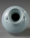 A SMALL CHINESE RU-TYPE TWIN-HANDLED VASE