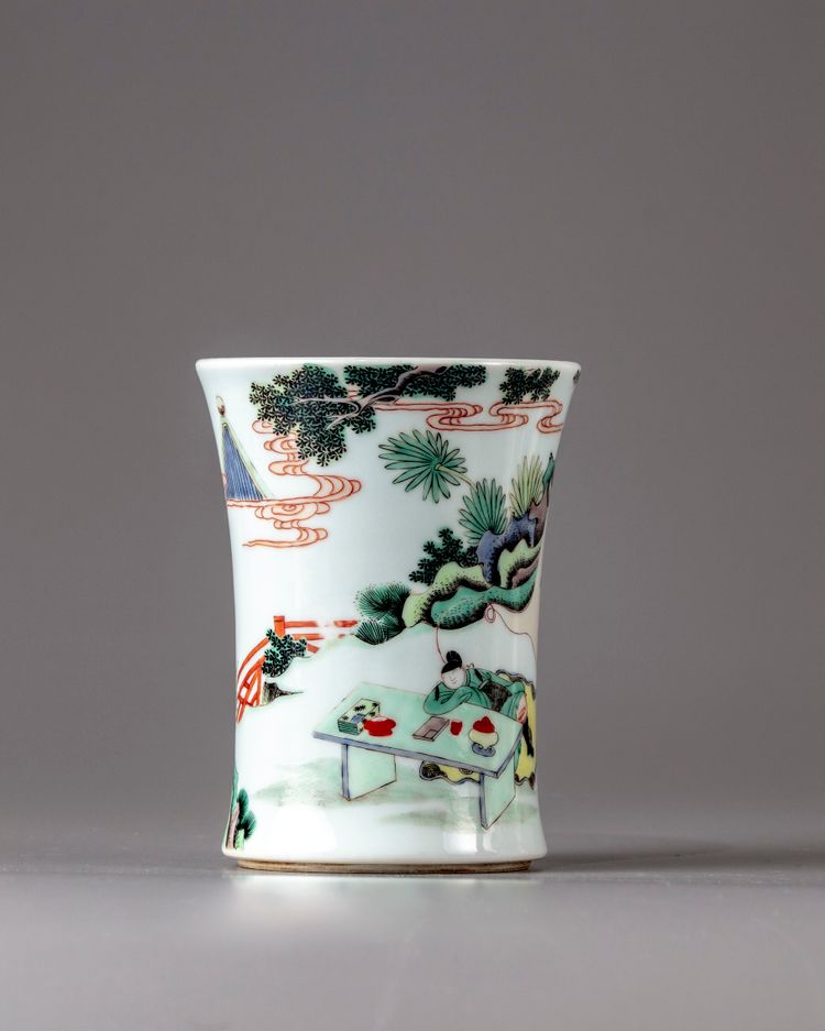 A famille verte waisted brushpot