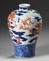 A CHINESE CORAL-RED DECORATED BLUE AND WHITE MEIPING VASE, 20TH CENTURY