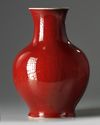 A CHINESE 'SANG DE BOEUF' GLAZED VASE, 18TH-19TH CENTURY