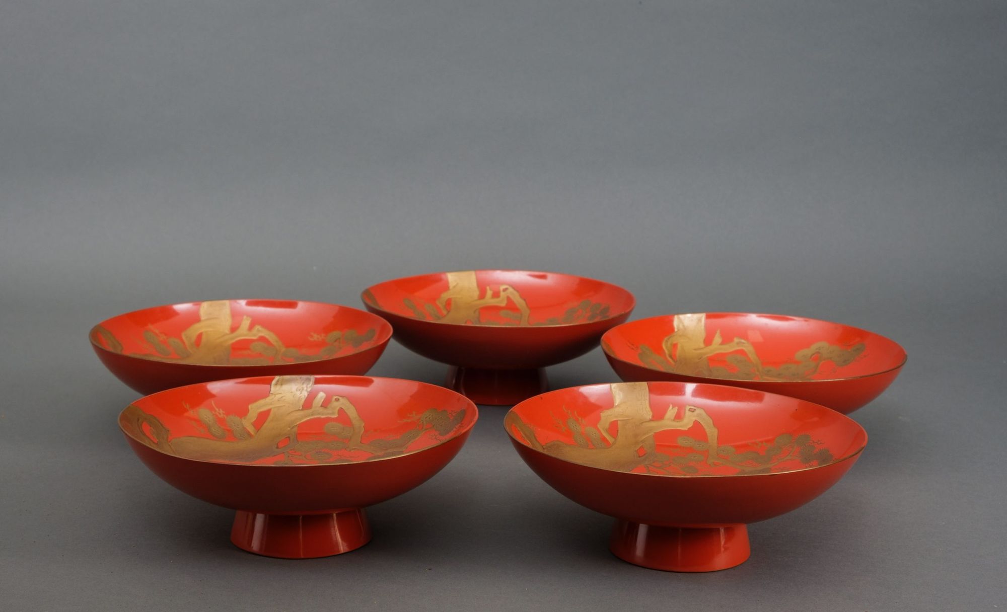 FIVE LARGE LACQUER SAKAZUKI 盃 (SAKE SAUCER CUPS)