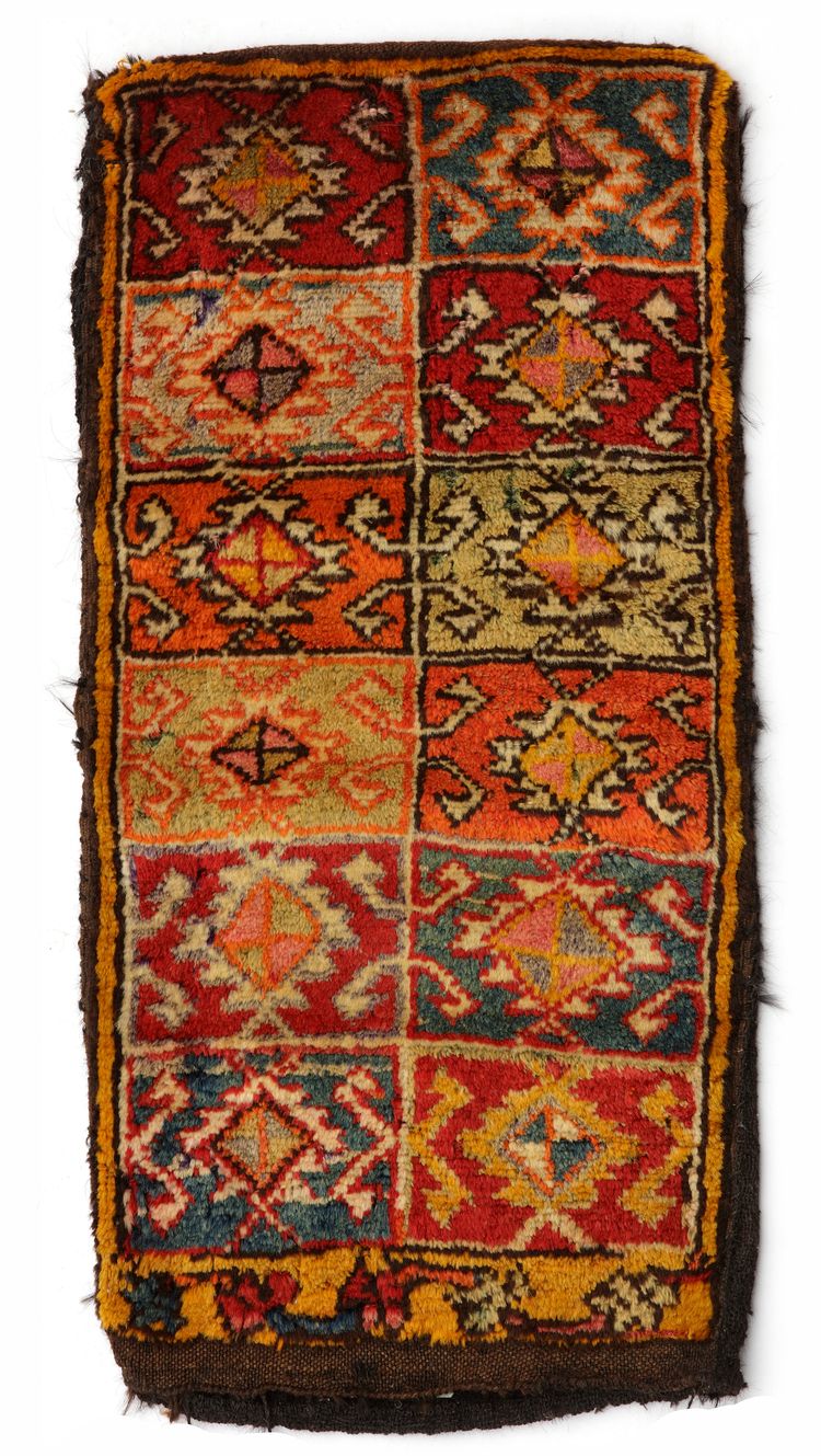A CENTRAL ANATOLIAN YESTIK, CIRCA 1900
