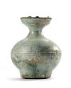 A CHINESE GREEN GLAZED POTTERY JAR, HAN DYNASTY (202 BC-23 AD)