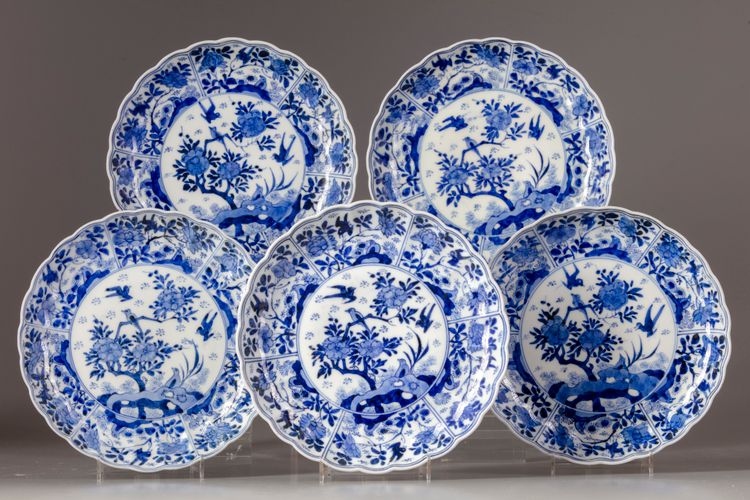 Five blue and white dishes
