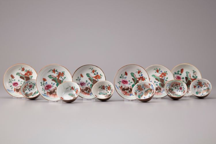 Six Cafe au lait cups and saucers