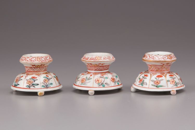 Three imari porcelain salts