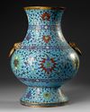 A CHINESE CLOISONNE ENAMEL HU VASE, QING DYNASTY (1644–1911)