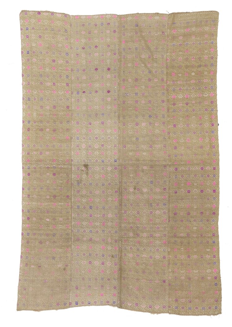 A PERSIAN TEXTILE,19TH CENTURY