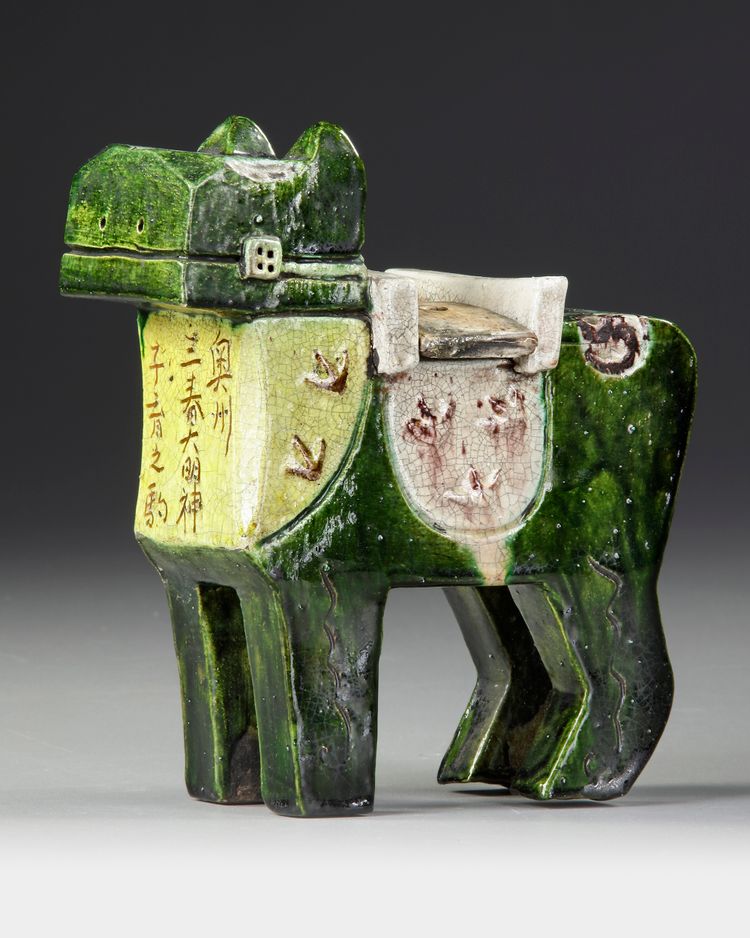 A JAPANESE GENNAI WARE MIHARU KOMA INCENSE BURNER,19TH CENTURY OR LATER