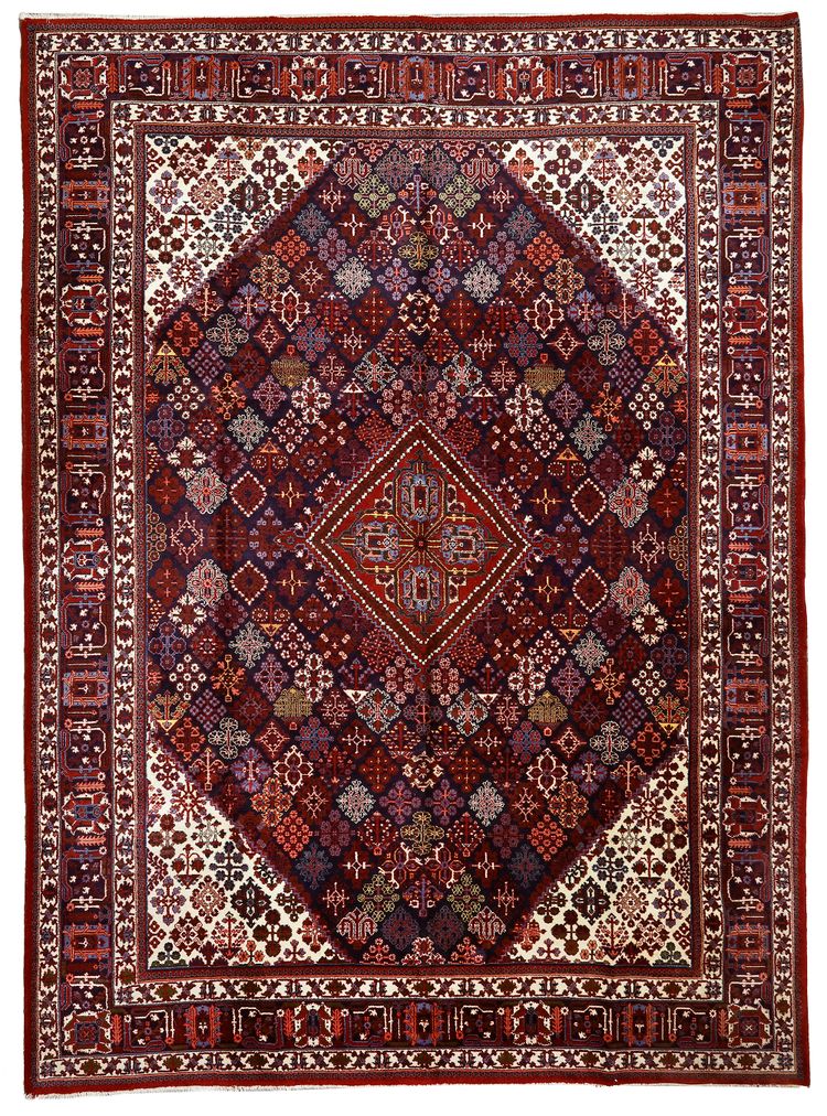 A DJOSHAGAN CARPET, PERSIA, CIRCA 1920