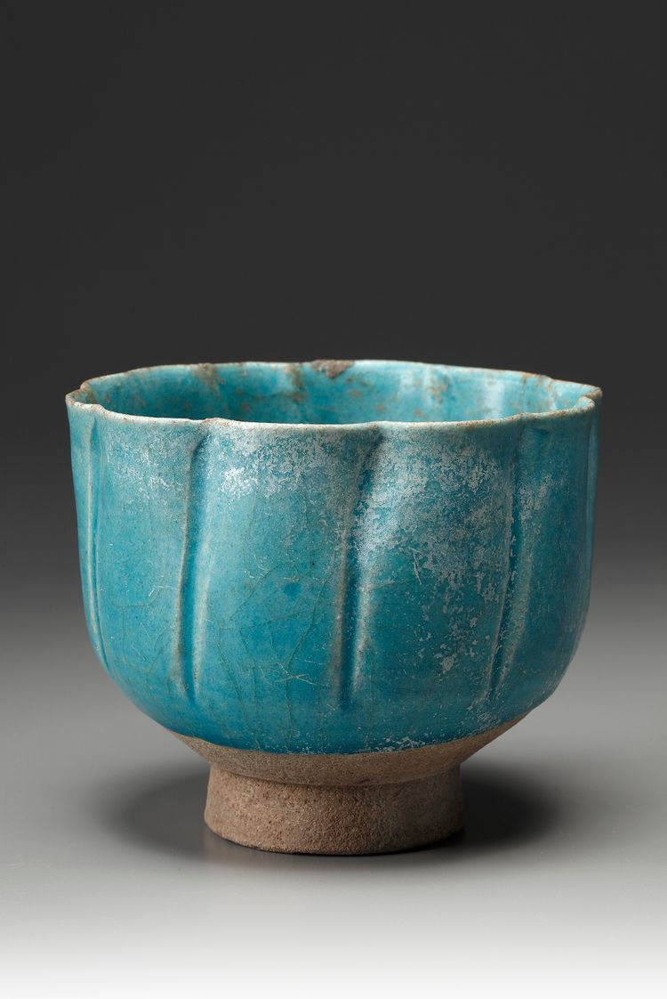 A Tulip shape Kashan bowl