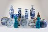 A LARGE GROUP OF VARIOUS CHINESE PORCELAIN WARES AND A BRONZE FIGURE