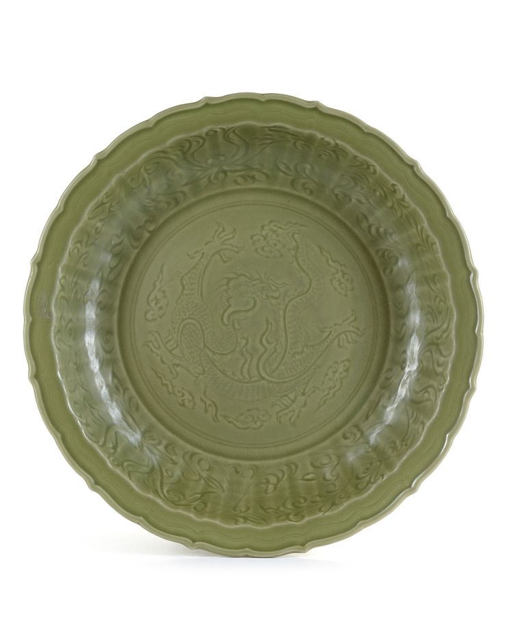A LARGE CHINESE LONGQUAN CELADON BARBED CHARGER, MING DYNASTY (136801644) OR LATER