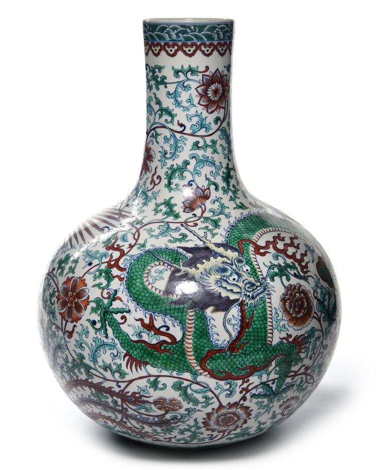 A CHINESE DOUCAI BOTTLE VASE