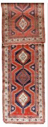 A MALAYER RUNNER, PERSIA, 1940-1950