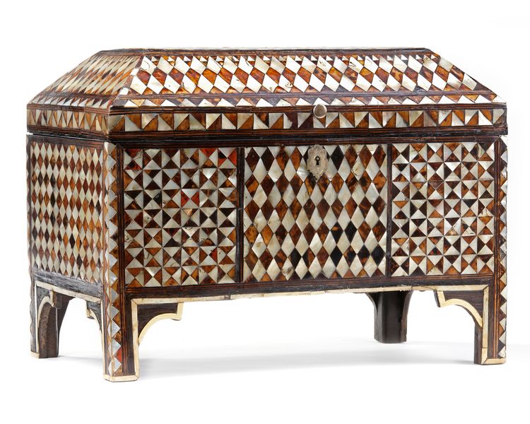 AN OTTOMAN RECTANGULAR MOTHER-OF-PEARL, TORTOISE AND BONE INLAID BOX, 18TH CENTURY