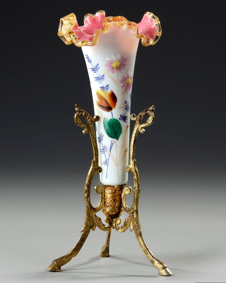 A FRENCH CENTERPIECE, OPALINE GLASS ON A BRONZE STAND, CIRCA 1880