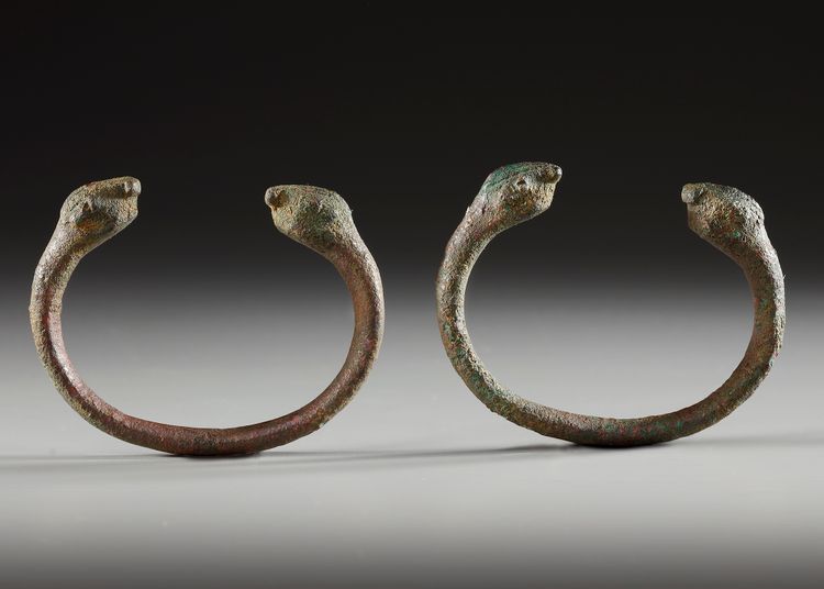 A PAIR OF URARTIAN BRONZE BRACELETS, CIRCA LATE 1ST MILLENNIUM B.C.