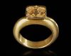 A HIGHLY IMPORTANT LATE ROMAN GOLD RING SHOWING THE EMPEROR LEO I, CIRCA 457-474 A.D.