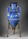 A LARGE HISPANO-MORESQUE STYLE VASE, 19TH CENTURY