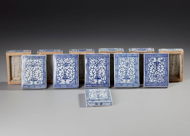 SIX CHINESE BLUE AND WHITE BOXES, 19TH CENTURY