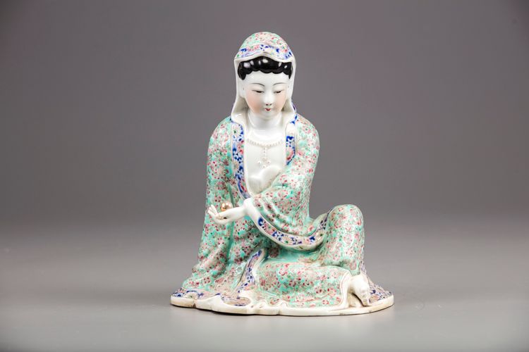 A Chinese famille rose Guanyin