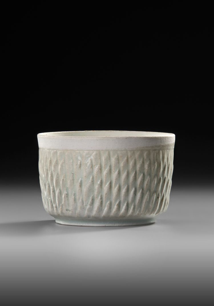 A CHINESE QINGBAI BOWL, NORTHERN SONG DYNASTY (960-1127)