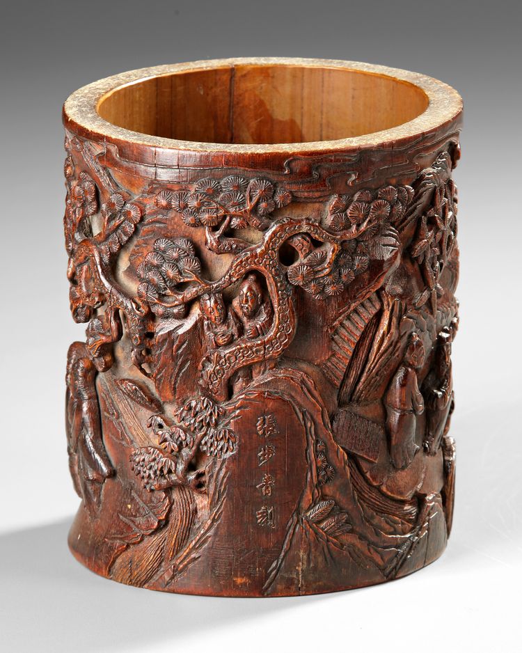 A CHINESE BAMBOO CARVED BRUSH POT – 18TH / 19TH CENTURY
