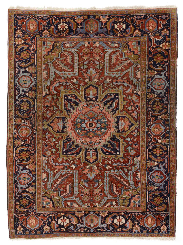 A HERIZ RUG,1920-1930