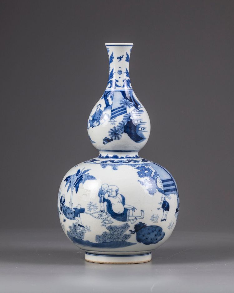 A Chinese blue and white double gourd vase
