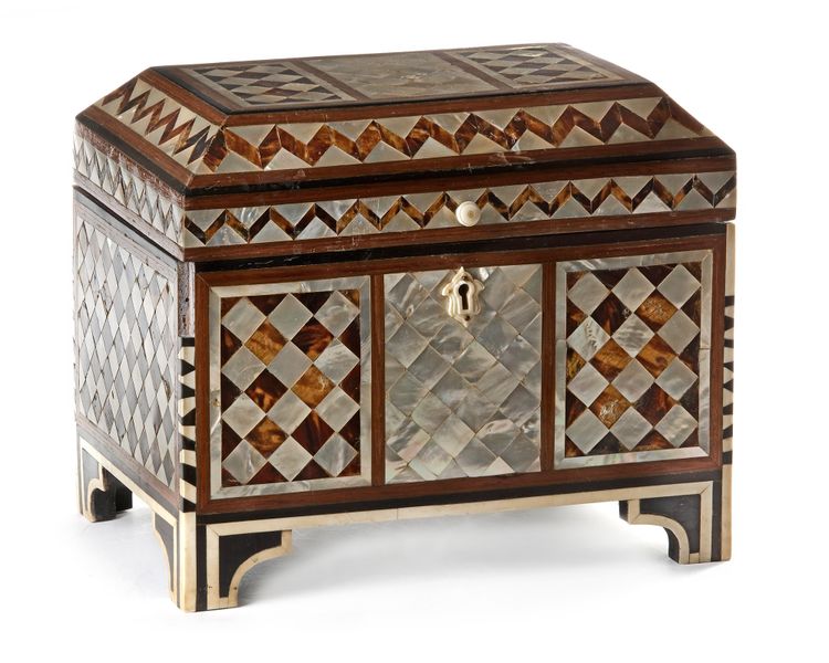 AN OTTOMAN RECTANGULAR MOTHER-OF-PEARL, TORTOISE AND BONE INLAID BOX, 18TH CENTURY