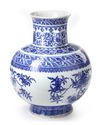 A CHINESE BLUE AND WHITE HU VASE, QING DYNASTY (1644-1911)