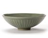 A CHINESE LONGQUAN CELADON BOWL, SONG DYNASTY (960-1127 AD)