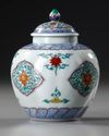 A CHINESE DOUCAI 'LOTUS' JAR AND COVER, QING DYNASTY (1644-1911)