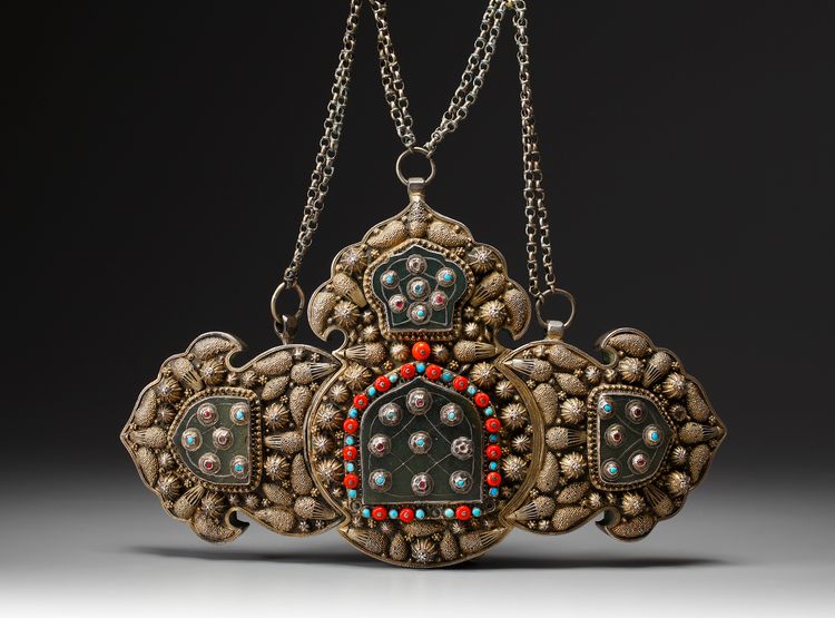 An Ottoman silver and jade belt buckle