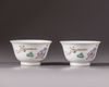 A pair of small 'famille rose' bowls