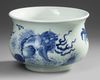 A CHINESE BLUE AND WHITE POT, 19TH CENTURY